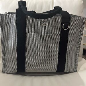 Lululemon Two Tone Canvas Tote Bag 10L